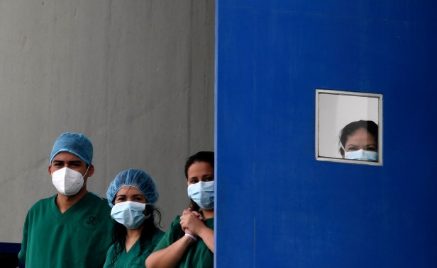 EL SALVADOR-HEALTH-VIRUS